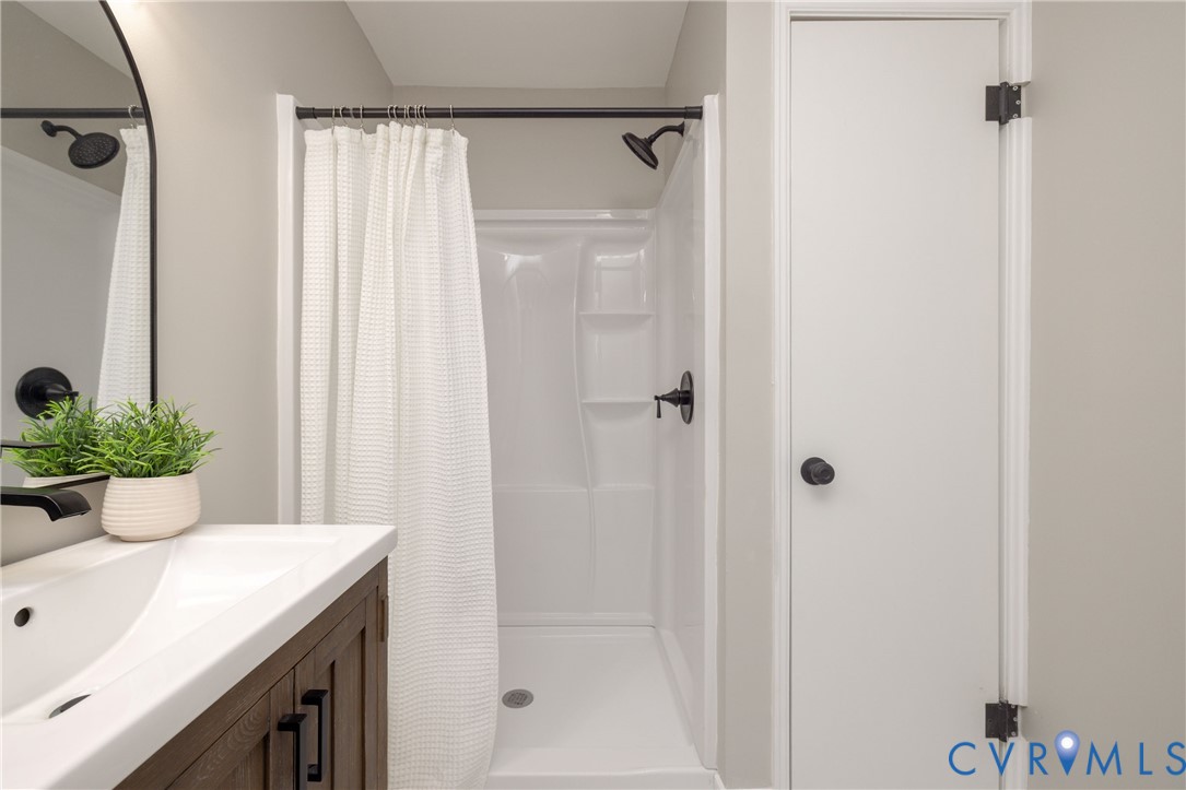 4271 Laurel Oak Road Richmond, VA 23237 - Photo 22 of 28 Gallery Image 22