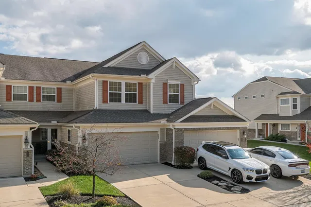 $390,000 | 800 Riviera Drive, Lawrenceburg, IN 47025