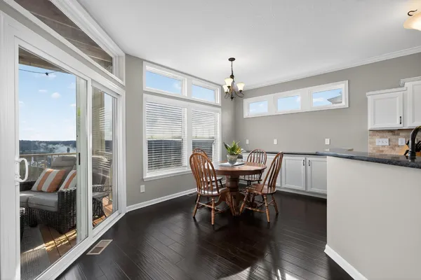 $380,000 | 800 Riviera Drive, Lawrenceburg, IN 47025