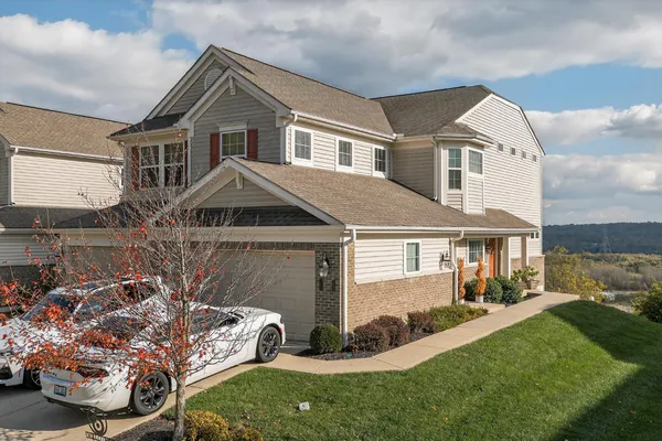 $380,000 | 800 Riviera Drive, Lawrenceburg, IN 47025