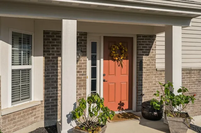 $390,000 | 800 Riviera Drive, Lawrenceburg, IN 47025