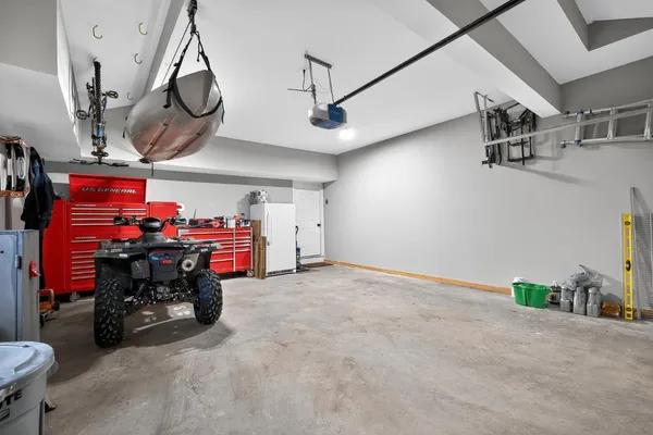 $380,000 | 800 Riviera Drive, Lawrenceburg, IN 47025