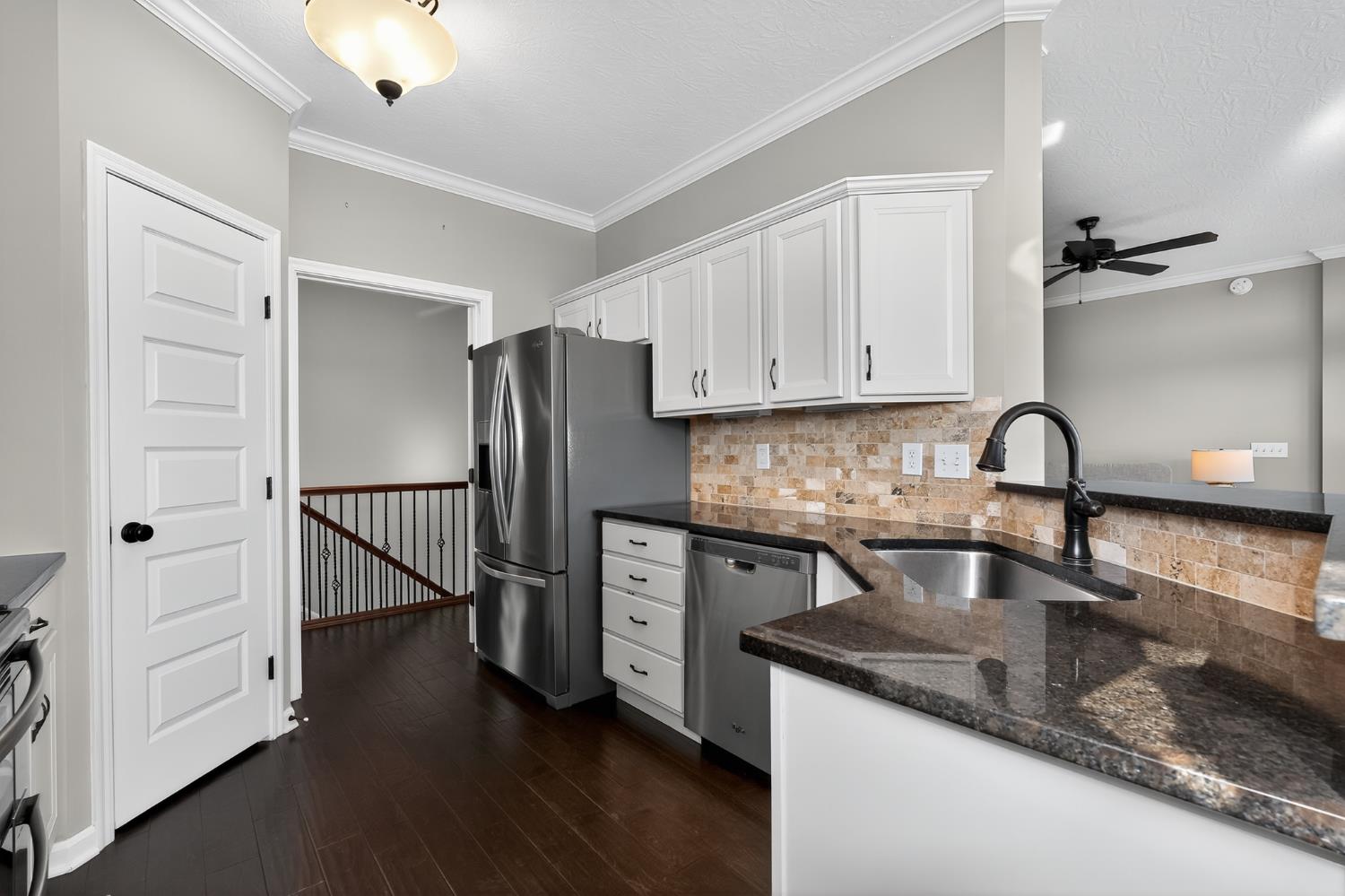 800 Riviera Drive Lawrenceburg, IN 47025 - Photo 8 of 36