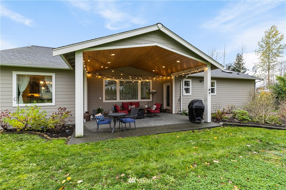 6800 Goodwin Road Everson, WA 98247 - Photo 35 of 40 a view of a house with sitting area and garden