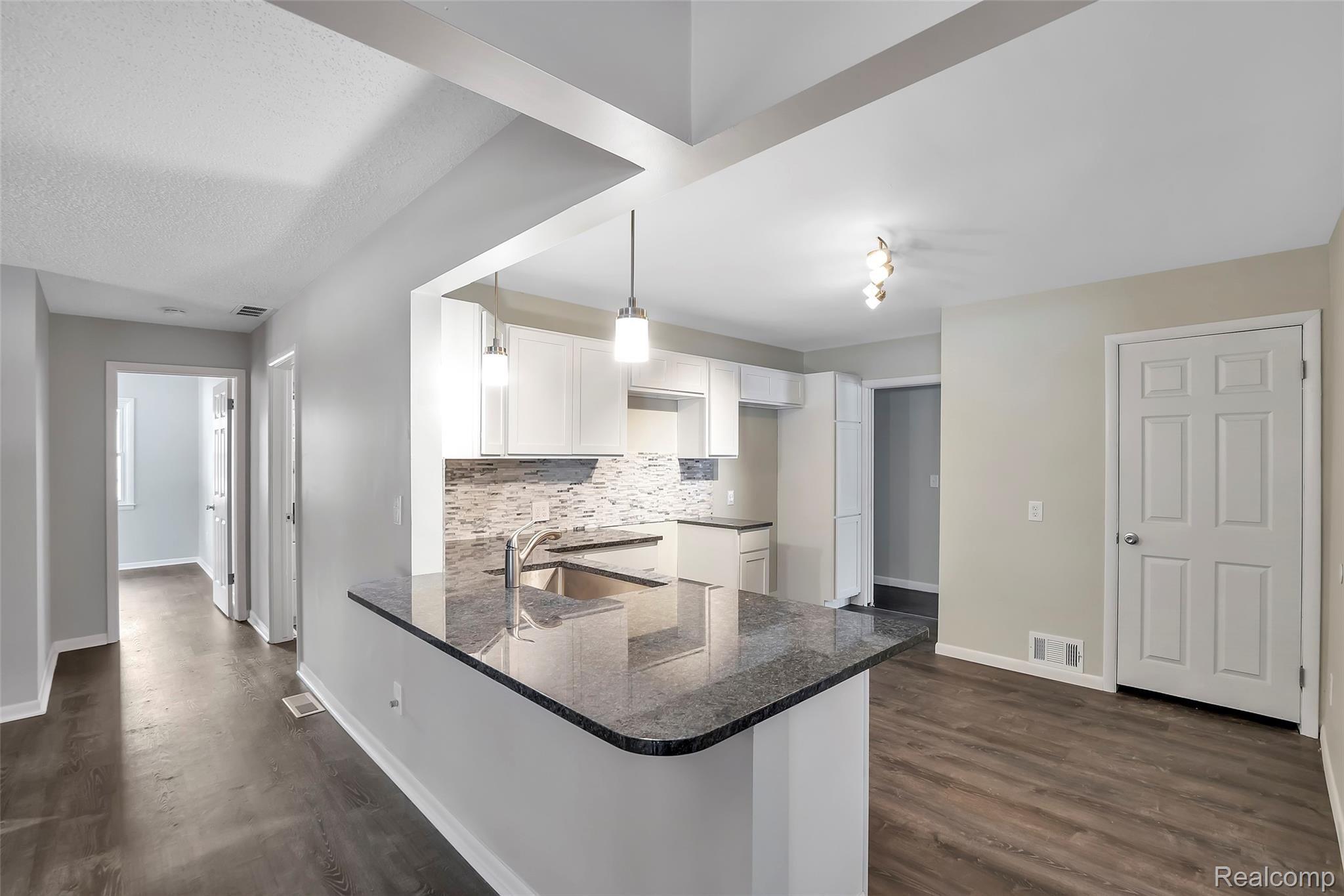 17980 Savage Road Belleville, MI 48111 - Photo 27 of 40 17980-Savage-Rd-Belleville-MI-48111-Windowstill-Real-Estate-Photography-27.jpg