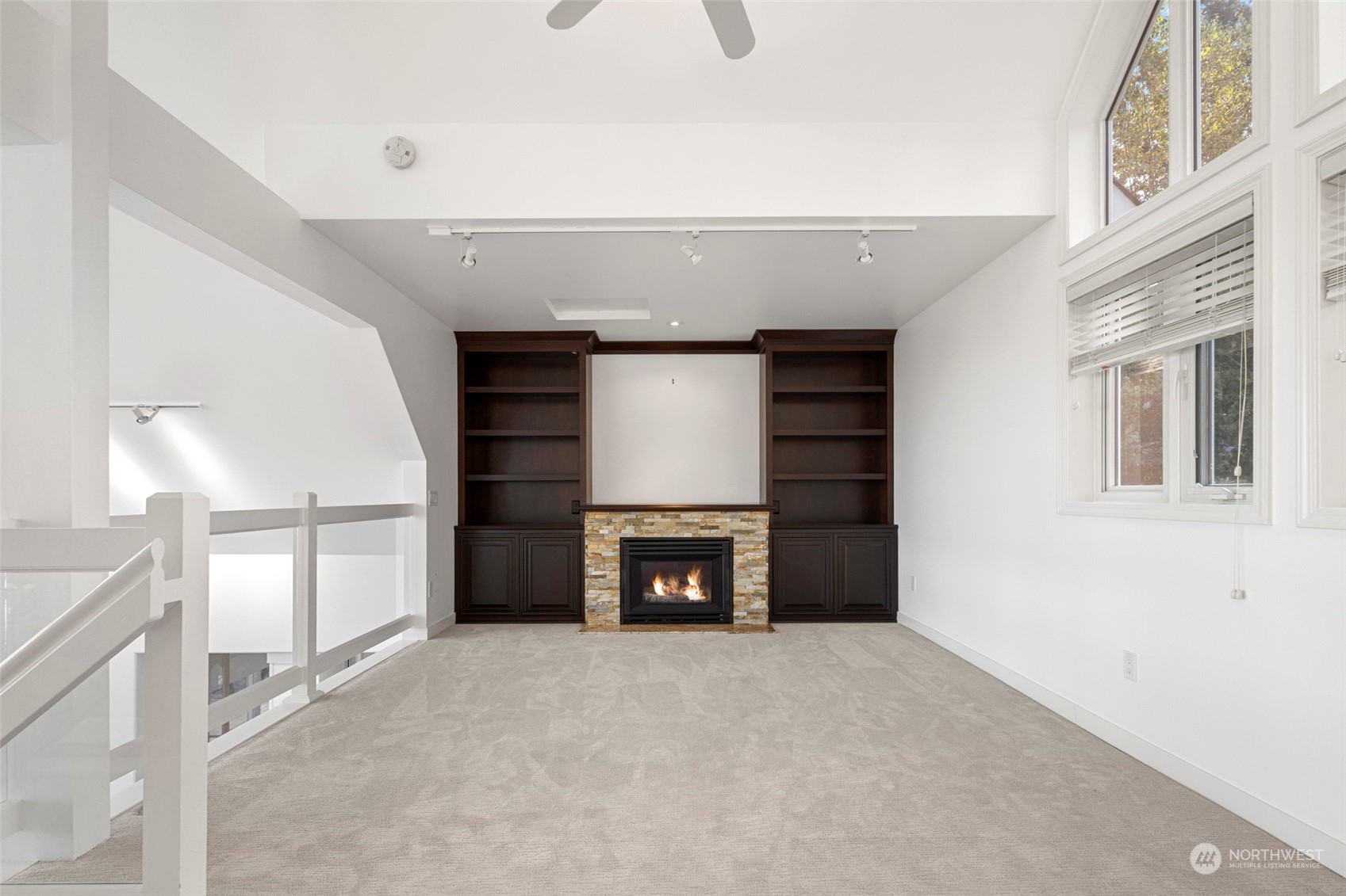 1846 Polnell Road Oak Harbor, WA 98277 - Photo 12 of 36 Gallery Image 12