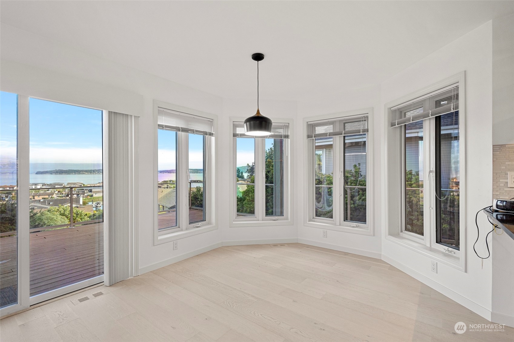 1846 Polnell Road Oak Harbor, WA 98277 - Photo 14 of 36 Gallery Image 14