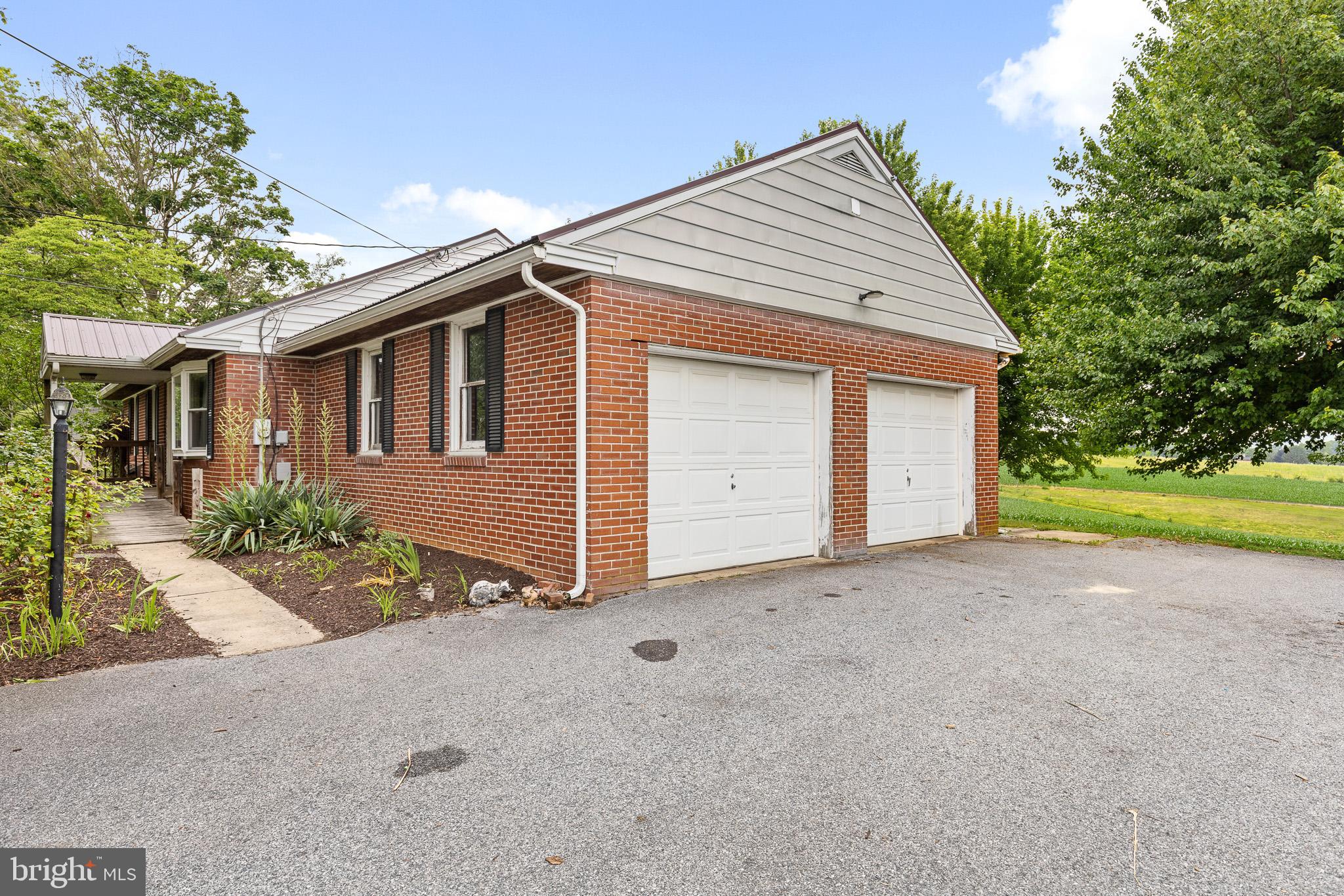 1230 Orchard Road Lititz, PA 17543 - Photo 15 of 19