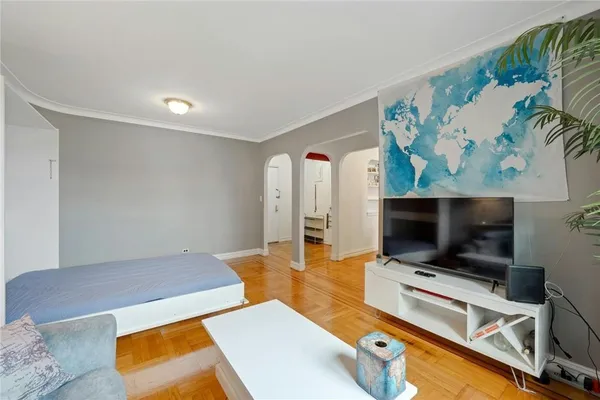 $70,000 | 2025 Valentine Avenue, Unit 6B | Tremont