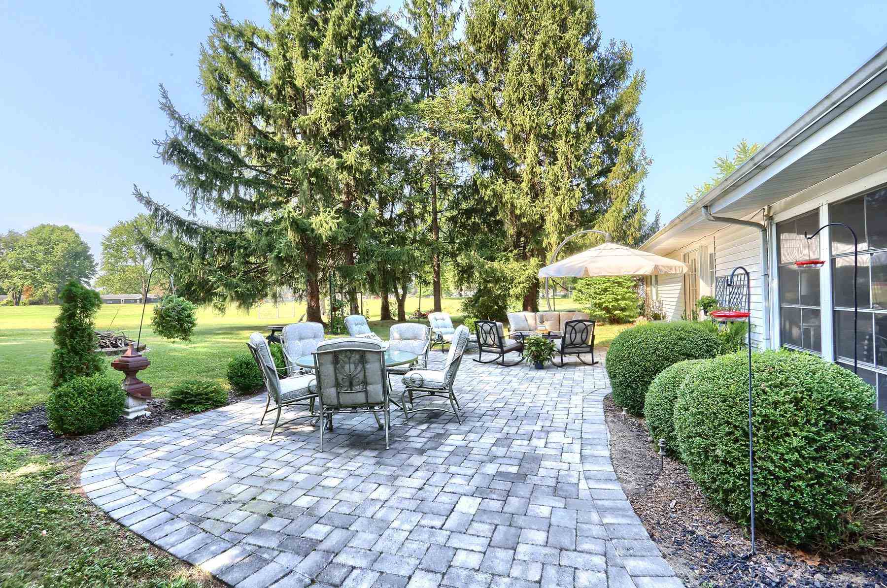 4043 North Sullivan Road Leesburg, IN 46538 - Photo 15 of 23 Gallery Image 15