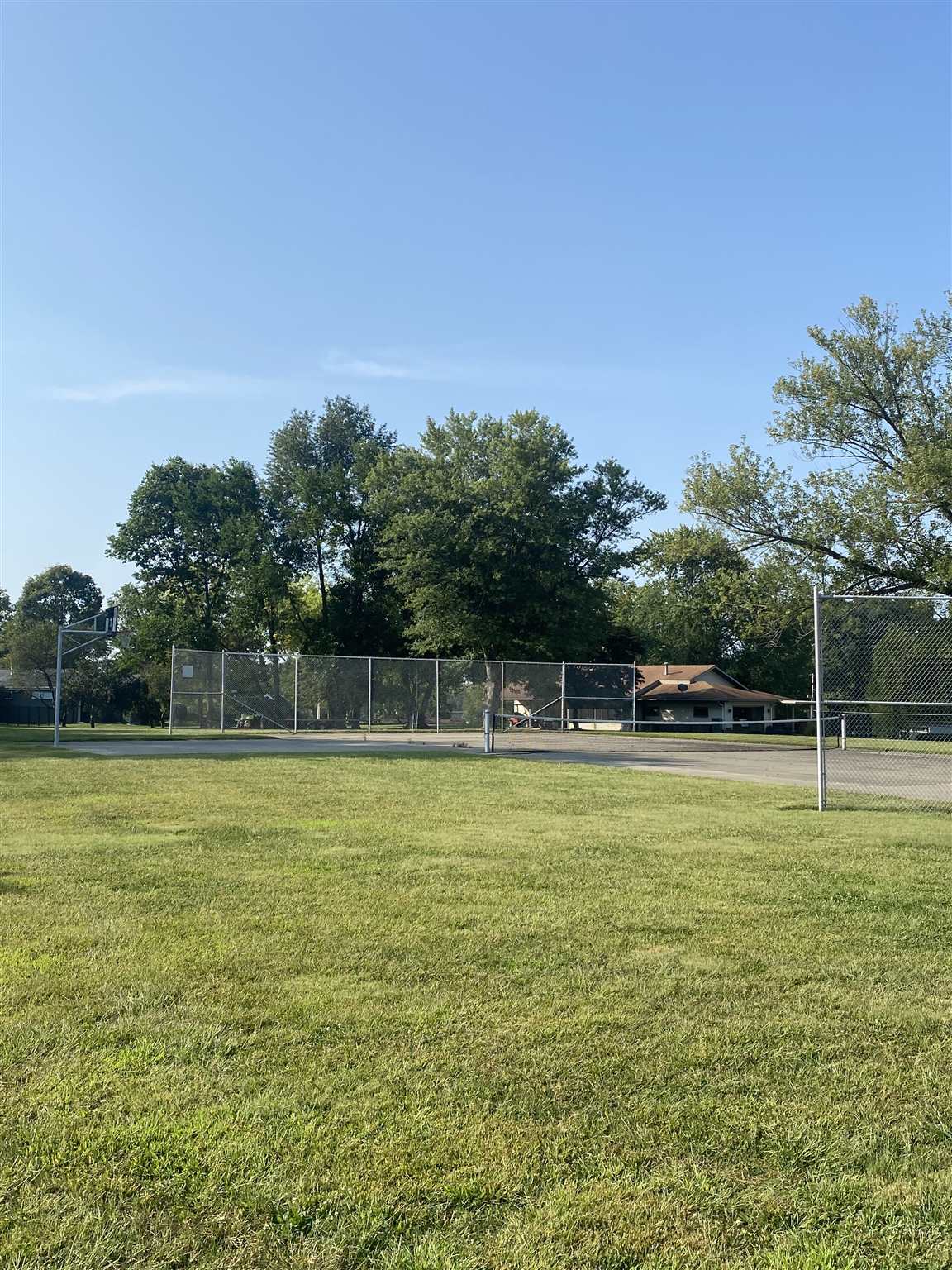 4043 North Sullivan Road Leesburg, IN 46538 - Photo 22 of 23 Gallery Image 22