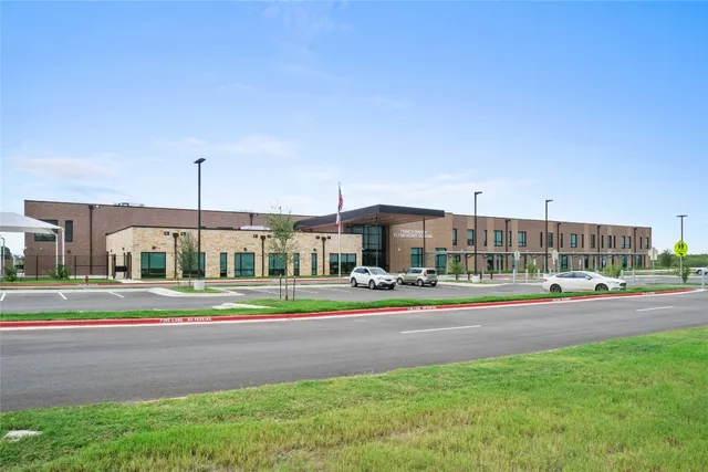 $369,900 | 304 Tolo Drive, Elgin, TX 78621