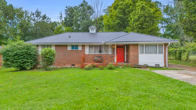 $240,000 | 3224 Mountain View Drive, Chattanooga, TN 37419