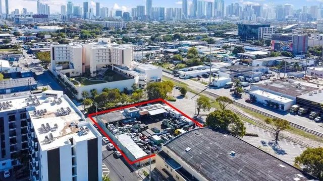 $5,900,000 | 820 Northwest 23rd Street, Miami, FL 33127