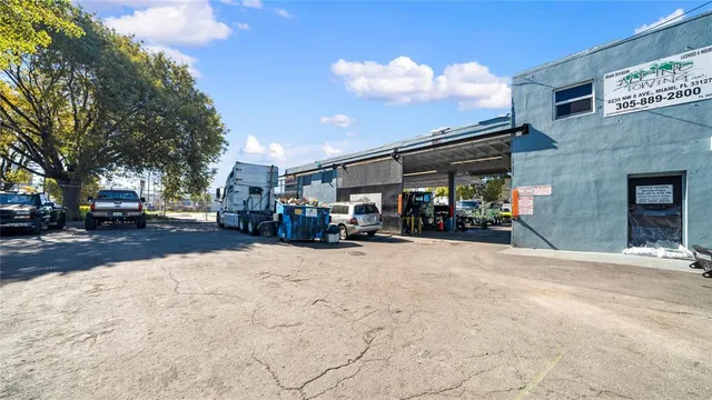 $5,900,000 | 820 Northwest 23rd Street, Miami, FL 33127