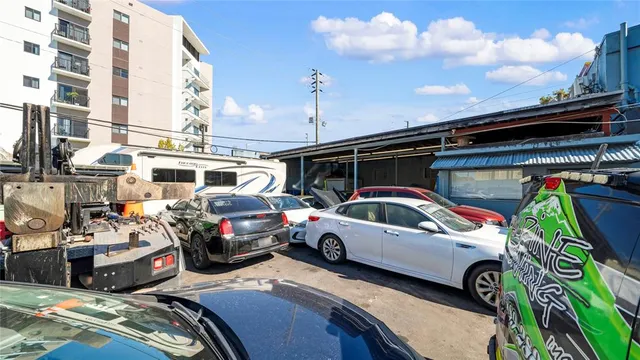 $5,900,000 | 820 Northwest 23rd Street, Miami, FL 33127