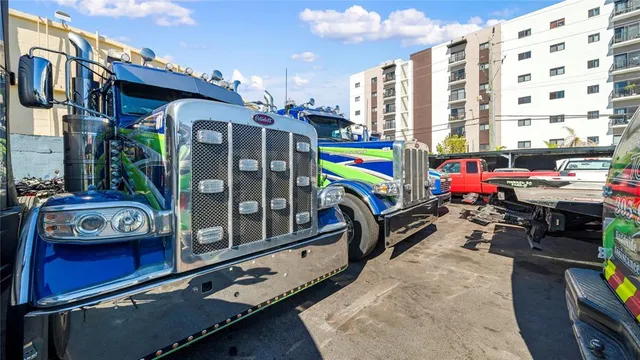 $5,900,000 | 820 Northwest 23rd Street, Miami, FL 33127