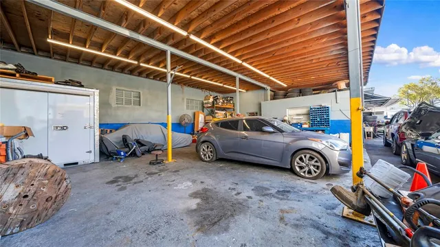 $5,900,000 | 820 Northwest 23rd Street, Miami, FL 33127