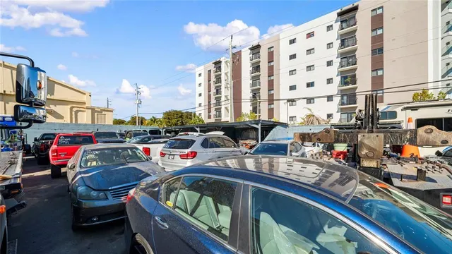 $5,900,000 | 820 Northwest 23rd Street, Miami, FL 33127