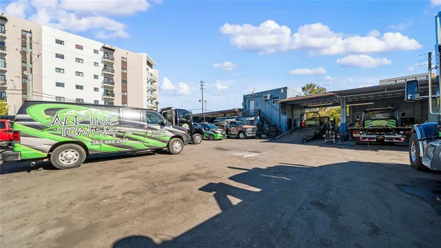 $5,900,000 | 820 Northwest 23rd Street, Miami, FL 33127