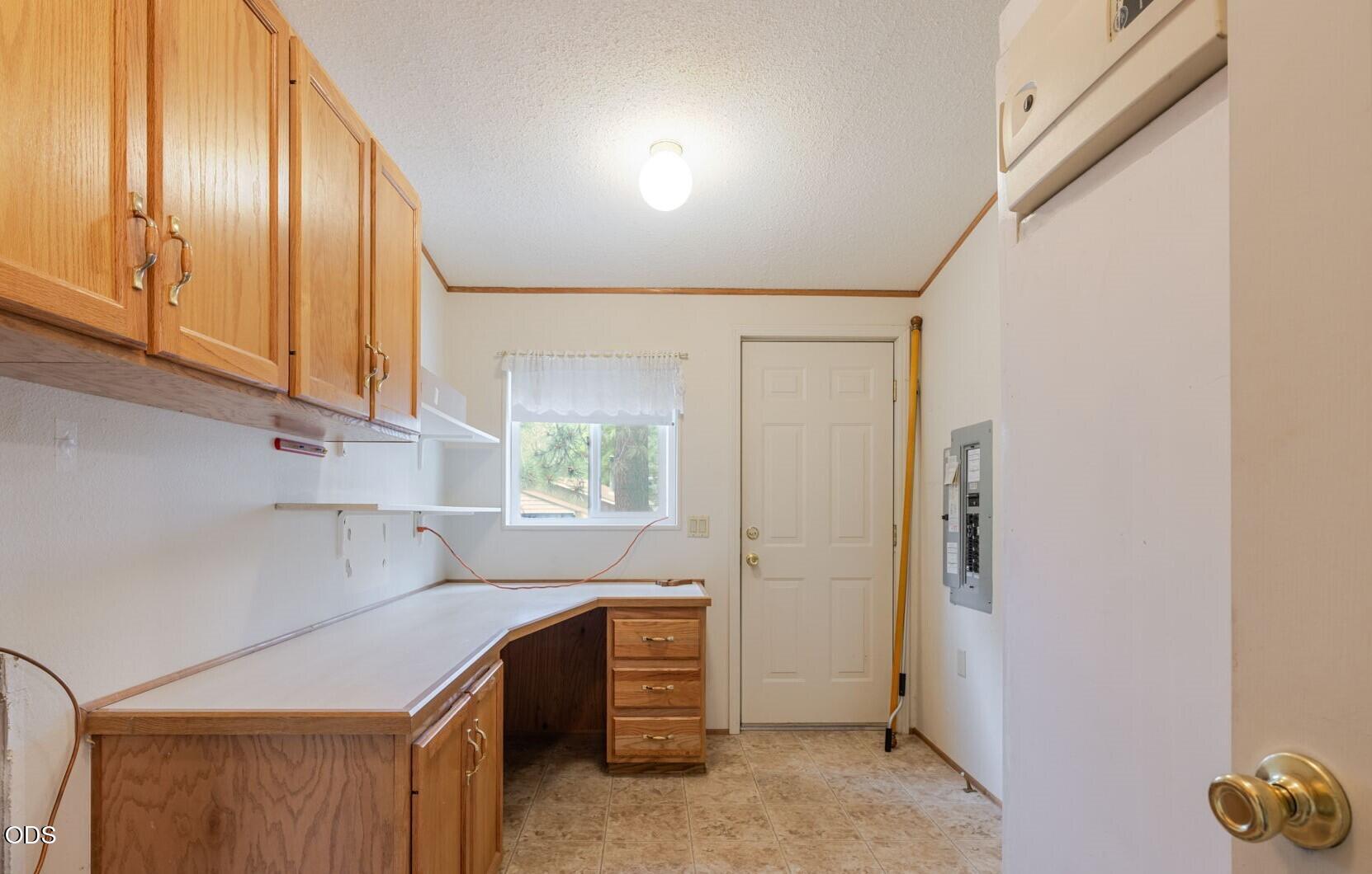 60865 Raintree Court Bend, OR 97702 - Photo 25 of 33