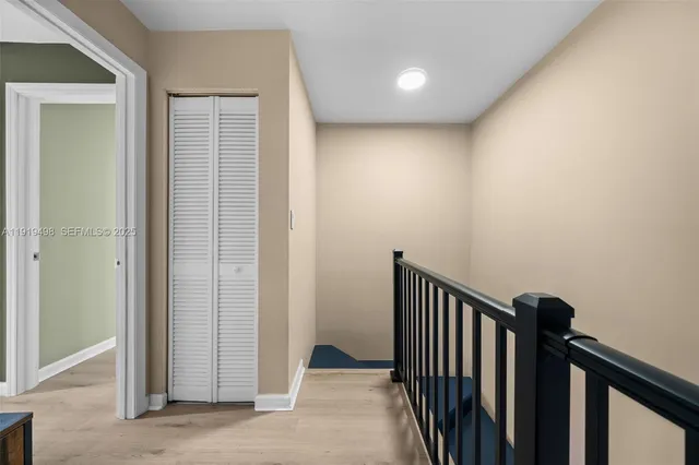 a view of a workspace with furniture