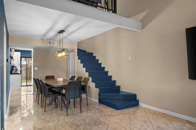 a view of entryway and hall