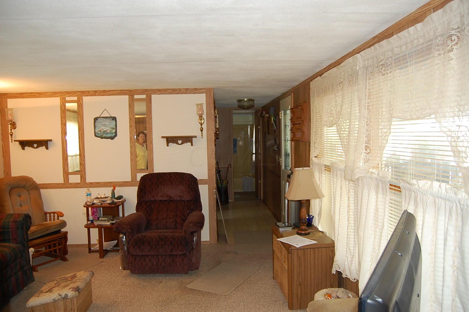 8565 Smith-Calhoun Road, Unit 52 Plain City, OH 43064 - Photo 2 of 18
