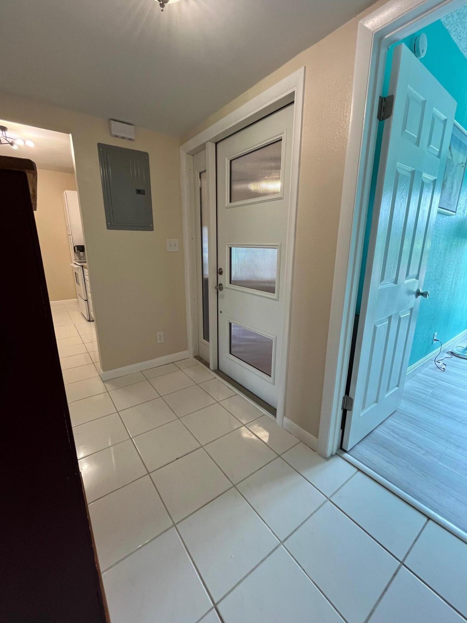 4054 North Pine Island Road, Unit 1A Sunrise, FL 33351 - Photo 28 of 34 IMG_4502