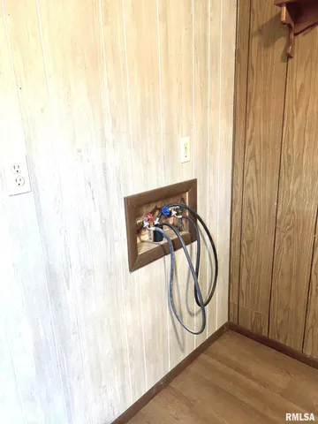 $89,900 | 502 Williamette Avenue, Lincoln, IL 62656