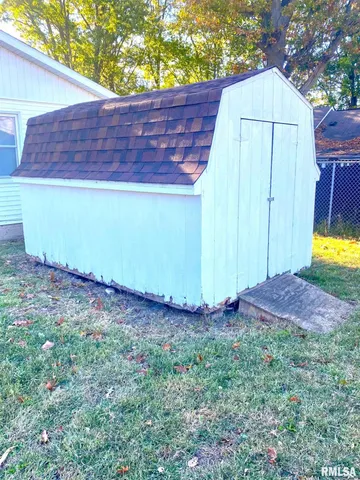 $89,900 | 502 Williamette Avenue, Lincoln, IL 62656