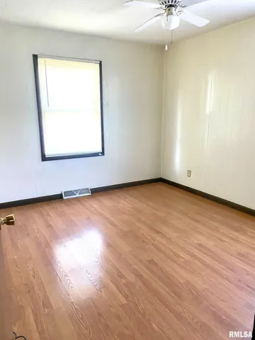 $89,900 | 502 Williamette Avenue, Lincoln, IL 62656