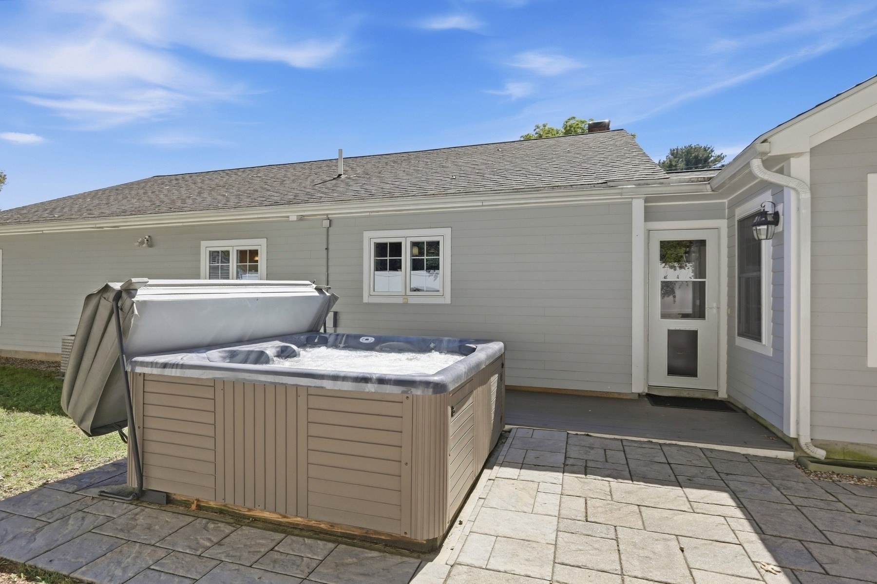 33 Westwind Road Andover, MA 01810 - Photo 27 of 29 Gallery Image 27