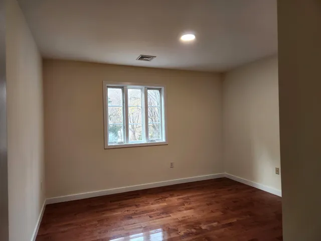 $2,995 | 157 Ball Pond Road, Unit C, New Fairfield, CT 06812