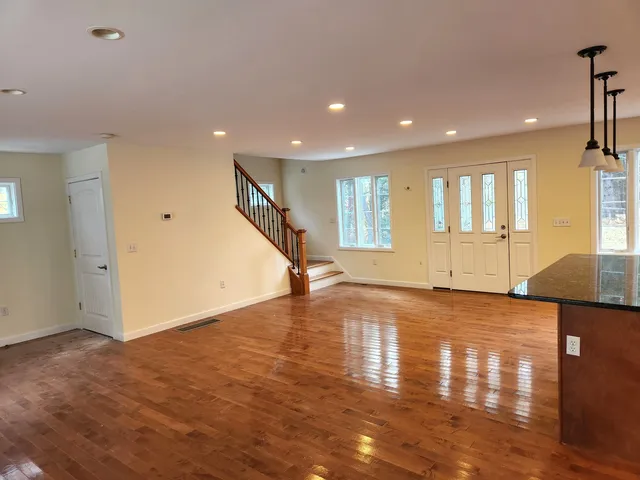 $2,995 | 157 Ball Pond Road, Unit C, New Fairfield, CT 06812