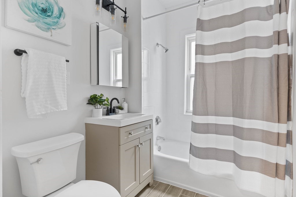 60 Lithgow Street Boston, MA 02124 - Photo 34 of 36