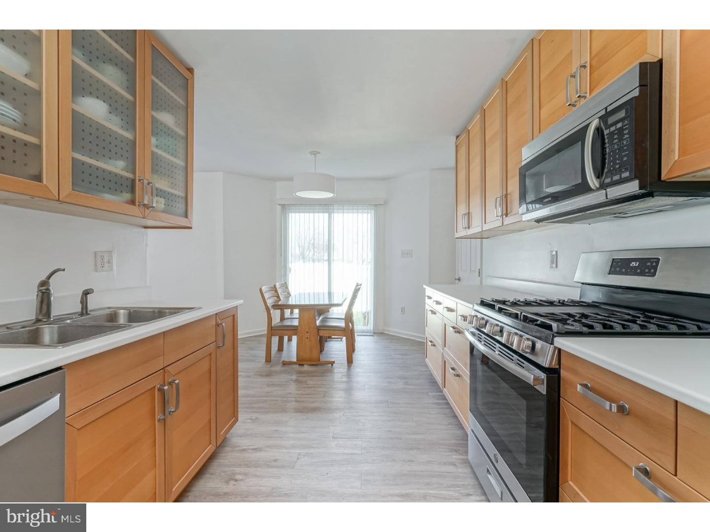 14 Paddock Road Marlton, NJ 08053 - Photo 7 of 17 Kitchen