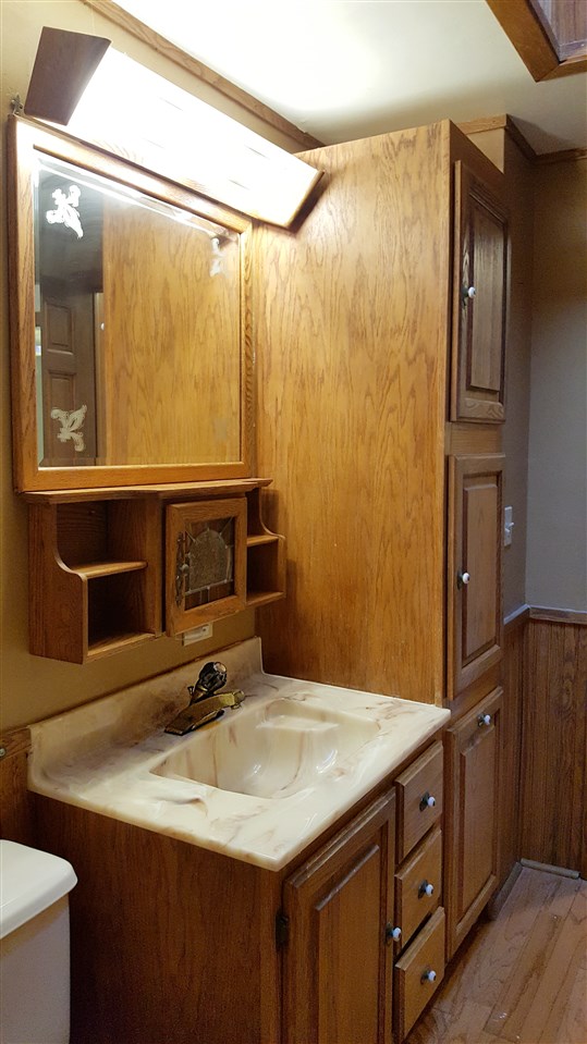 13090 Torrey Road Fenton, MI 48430 - Photo 28 of 52