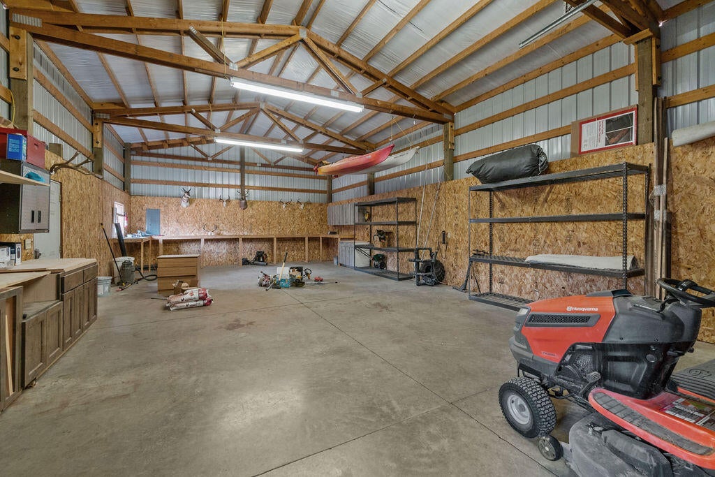19435 Calico Road Bend, OR 97702 - Photo 51 of 73 RileyVisualsa-75
