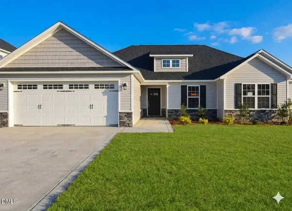$2,150 | 918 Uplands Lane, Jacksonville, NC 28546