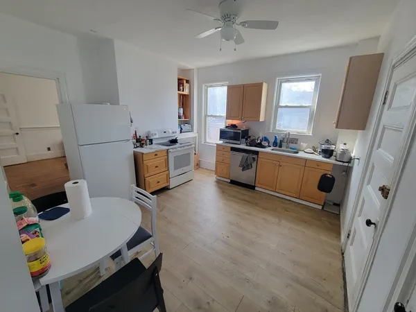 $5,600 | 58 Aspinwall Avenue, Unit 1, Brookline, MA 02446
