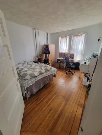 $5,600 | 58 Aspinwall Avenue, Unit 1, Brookline, MA 02446