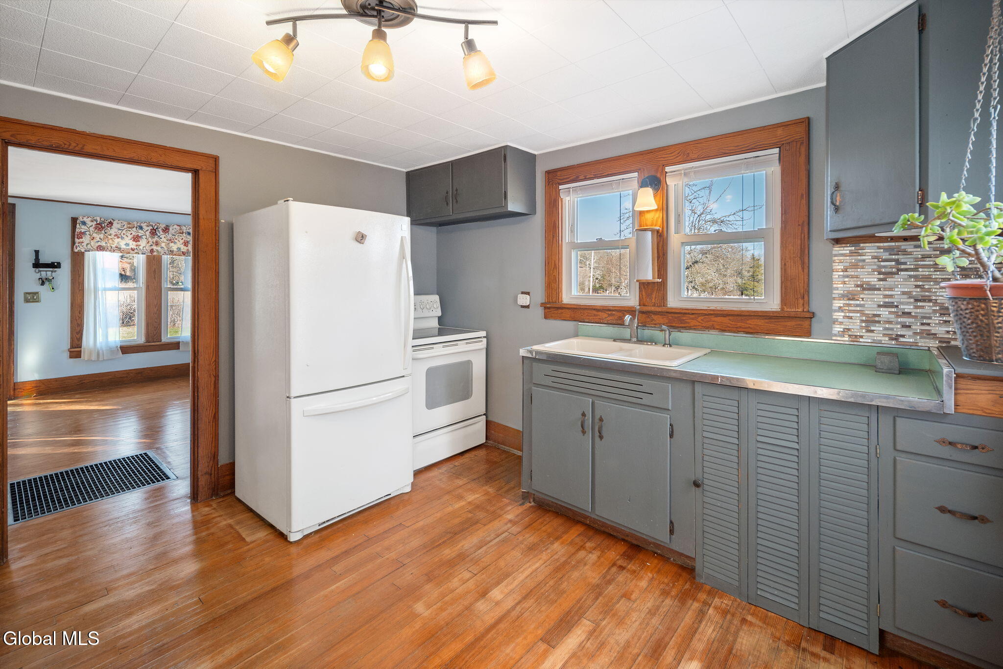 1885 Tarrytown Road New Scotland, NY 12067 - Photo 10 of 39 10-1885TarrytownRd_10