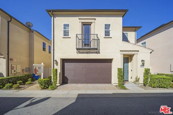 $589,999 | 21789 Propello Drive, Santa Clarita, CA 91350