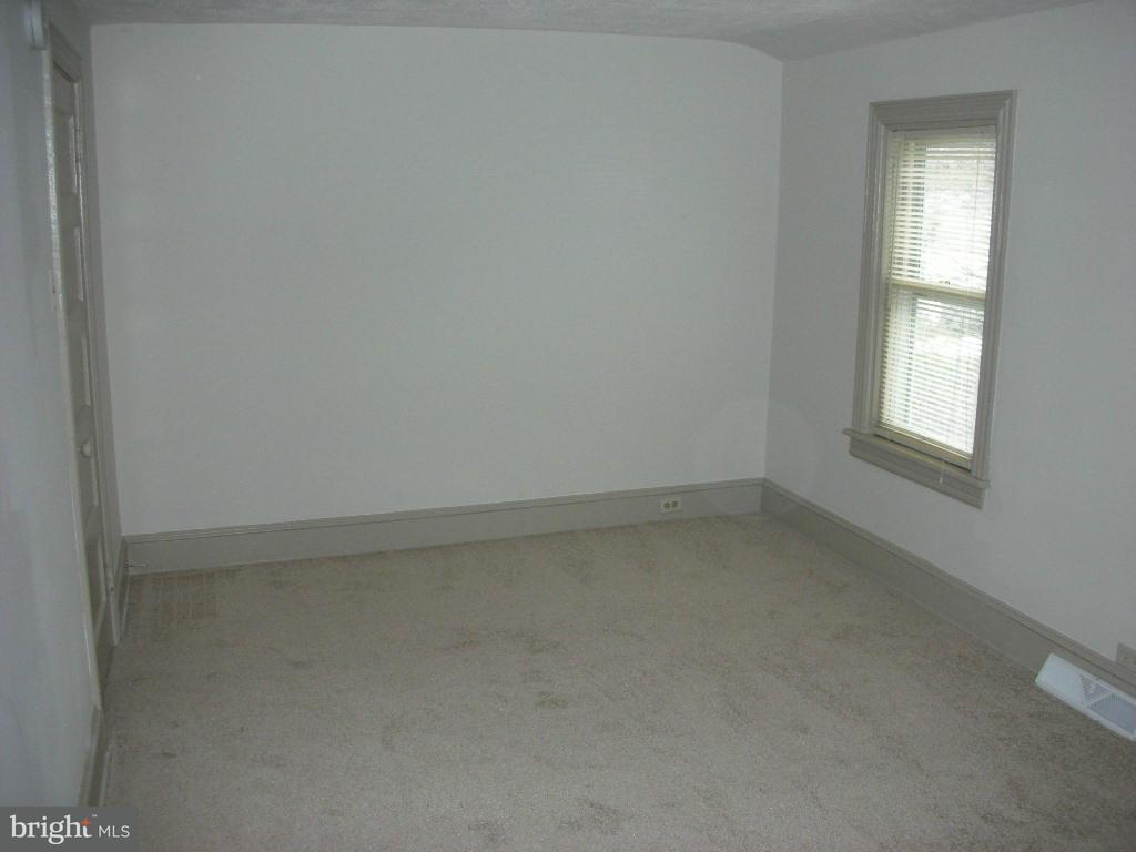 313 Front Street Lititz, PA 17543 - Photo 13 of 15 Gallery Image 13