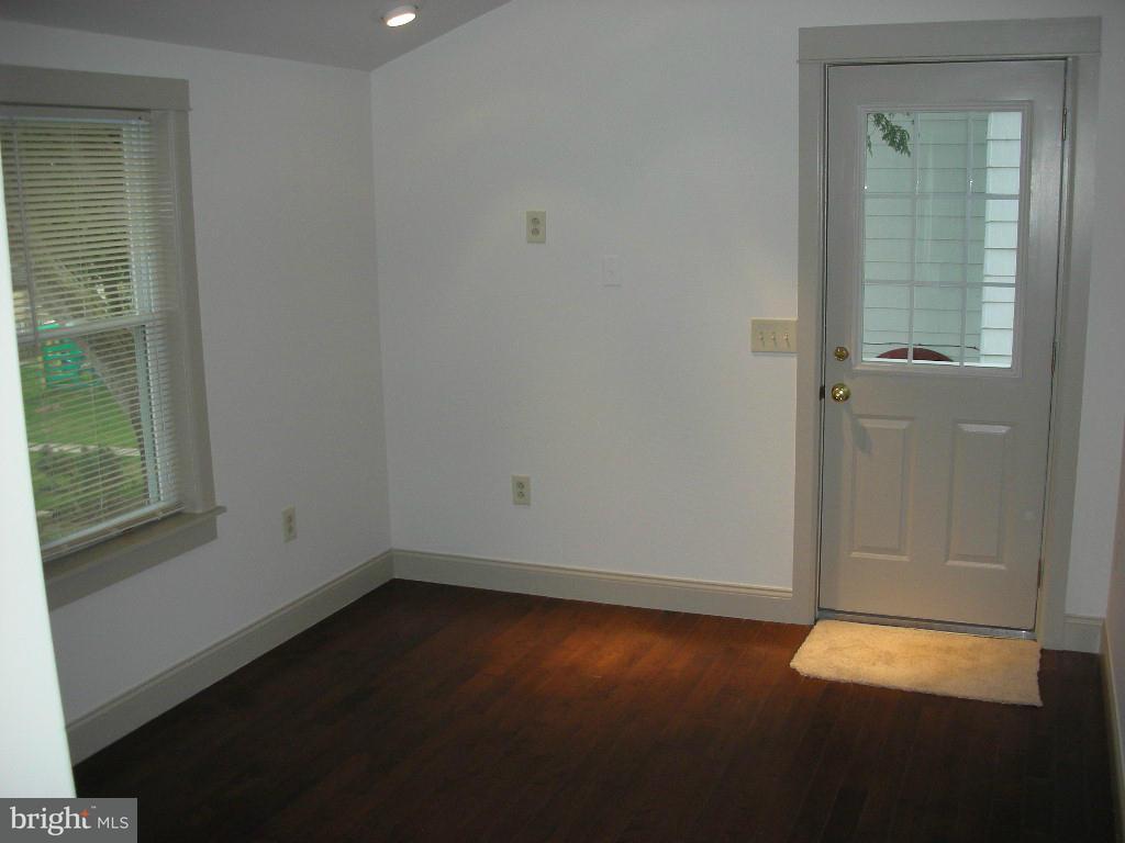 313 Front Street Lititz, PA 17543 - Photo 8 of 15 Gallery Image 8