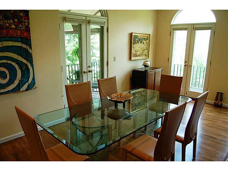 110 Schenley Road Pittsburgh, PA 15217 - Photo 10 of 25 Dining Room.