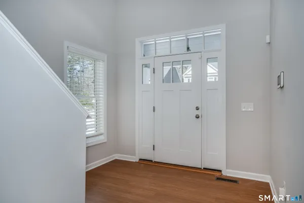 $234,593 | 24 Hendricks Lane, Simsbury, CT 06070