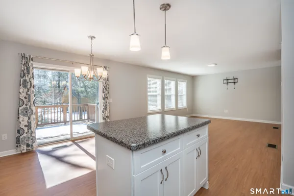 $234,593 | 24 Hendricks Lane, Simsbury, CT 06070