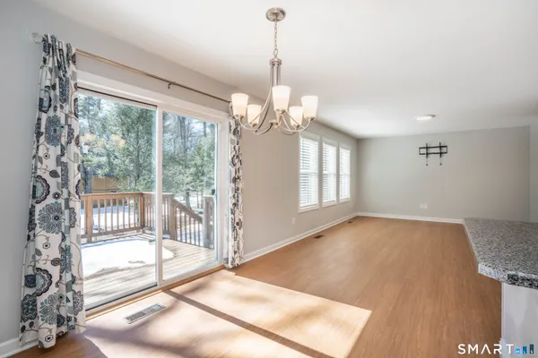 $234,593 | 24 Hendricks Lane, Simsbury, CT 06070